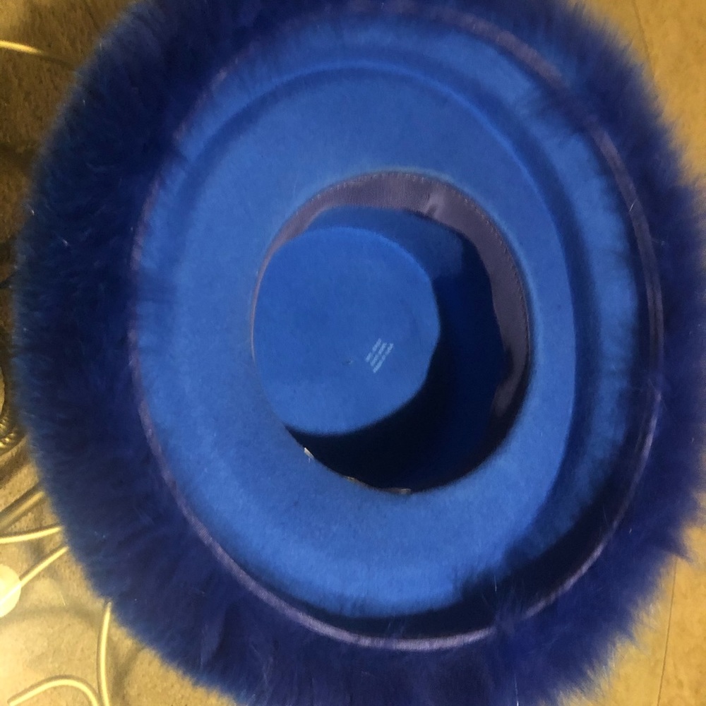 hat - Picture 5 of 5